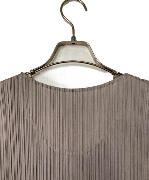 PLEATS PLEASE（プリーツプリーズ）PLEATS PLEASE (プリーツプリーズ) プリーツノースリーブカットソー グレー サイズ:Mの古着・服飾アイテム