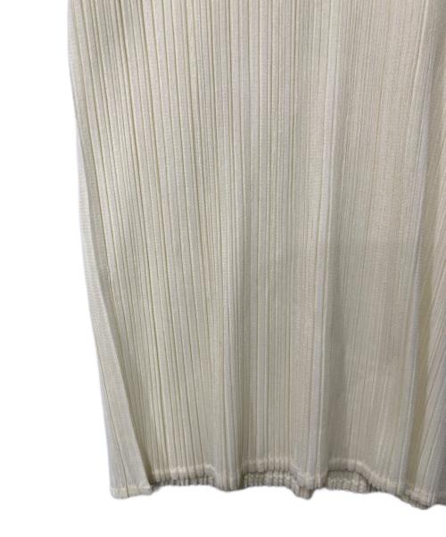 PLEATS PLEASE（プリーツプリーズ）PLEATS PLEASE (プリーツプリーズ) プリーツノースリーブカットソー ベージュ サイズ:3の古着・服飾アイテム