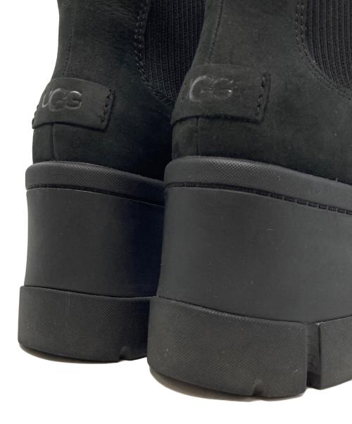 UGG（アグ）UGG (アグ) チェルシーブーツ Brooklyn Chelsea ブラック サイズ:USA7/UK5/EU38の古着・服飾アイテム