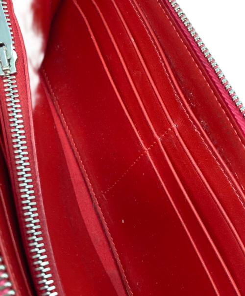 Christian Louboutin（クリスチャン・ルブタン）Christian Louboutin (クリスチャン・ルブタン) スタッズラウンドファスナーウォレット ピンクの古着・服飾アイテム