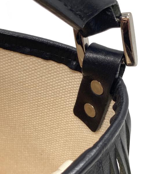 AYAKO（アヤコ）AYAKO (アヤコ) 2WAYフリンジバッグ アイボリー×ブラックの古着・服飾アイテム