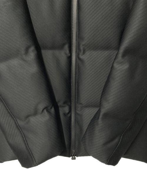 DESCENTE ALLTERRAIN（デザイント オルテライン）DESCENTE ALLTERRAIN (デザイント オルテライン) SHIPS (シップス) 別注 水沢ダウン フーデットハーフコート ブラック サイズ:Lの古着・服飾アイテム