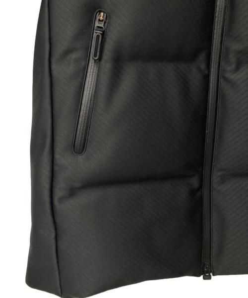 DESCENTE ALLTERRAIN（デザイント オルテライン）DESCENTE ALLTERRAIN (デザイント オルテライン) SHIPS (シップス) 別注 水沢ダウン フーデットハーフコート ブラック サイズ:Lの古着・服飾アイテム