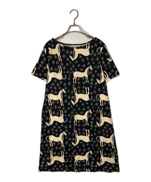 marimekko（マリメッコ）marimekko (マリメッコ) ムスタタンマ 総柄ワンピース ブラック×ベージュ サイズ:Lの古着・服飾アイテム