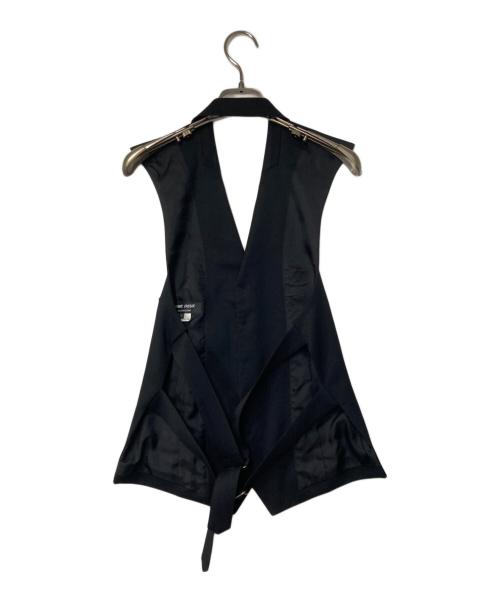 COMME des GARCONS HOMME DEUX（コムデギャルソン オム ドゥ）COMME des GARCONS HOMME DEUX (コムデギャルソン オム ドゥ) バックベルトデザインベスト ブラック サイズ:Sの古着・服飾アイテム