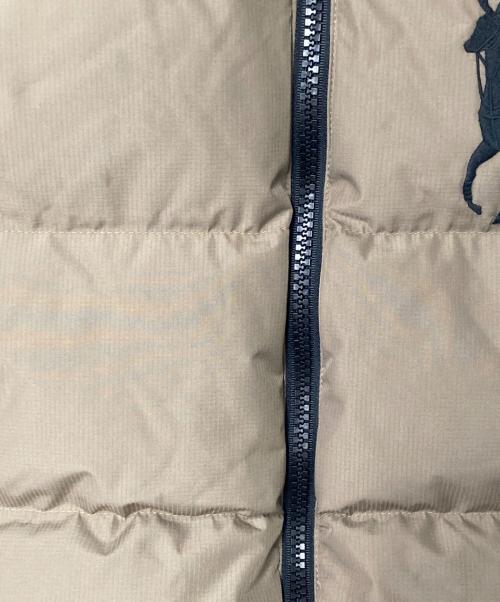 POLO RALPH LAUREN（ポロ・ラルフローレン）POLO RALPH LAUREN (ポロ・ラルフローレン) ビッグポニー刺繍ダウンベスト ベージュ サイズ:Sの古着・服飾アイテム
