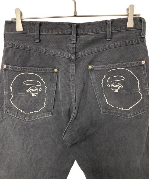A BATHING APE（ア ベイシング エイプ）A BATHING APE (ア ベイシング エイプ) ポケット刺繍デニムパンツ ブラック サイズ:Ｍの古着・服飾アイテム