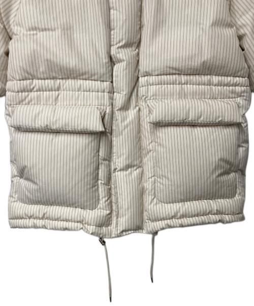 AURALEE（オーラリー）AURALEE (オーラリー) TEKLA (テクラ) STRIPE DOWN JACKET アイボリー サイズ:4の古着・服飾アイテム