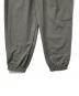 中古・古着 DESCENDANT (ディセンダント) ナイロンパンツ グレー サイズ:3：11000円