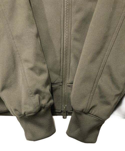 NIKE（ナイキ）NIKE (ナイキ) F.C.R.B. (エフシーレアルブリストル) リバーシブルトラックブルゾン カーキ×イエロー サイズ:Sの古着・服飾アイテム