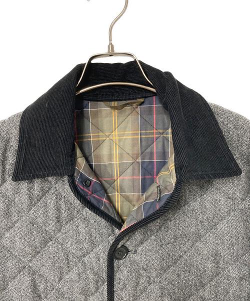Barbour（バブアー）Barbour (バブアー) 襟コーデュロイキルティングジャケット グレー サイズ:36の古着・服飾アイテム
