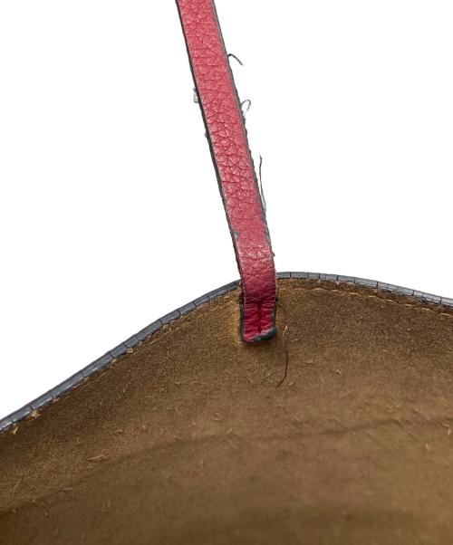 LOEWE（ロエベ）LOEWE (ロエベ) GATE BUCKET ゲート バケット ショルダーバッグ ピンクの古着・服飾アイテム