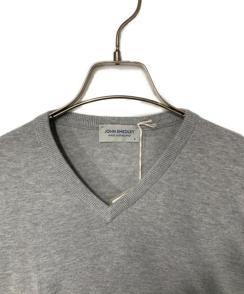 JOHN SMEDLEY（ジョンスメドレー）JOHN SMEDLEY (ジョンスメドレー) SEA ISLAND COTTON Vネックニット グレー サイズ:Sの古着・服飾アイテム