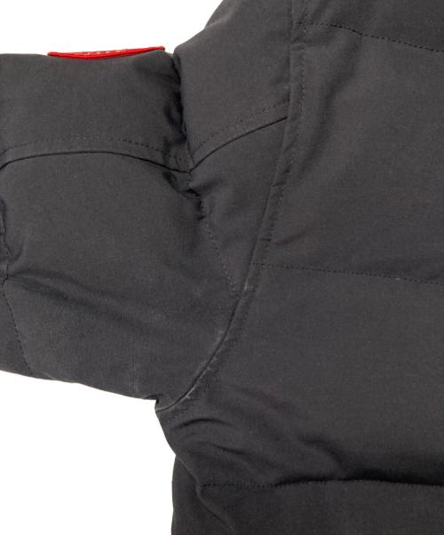 CANADA GOOSE（カナダグース）CANADA GOOSE (カナダグース) CORASON PARKER ネイビー サイズ:Sの古着・服飾アイテム