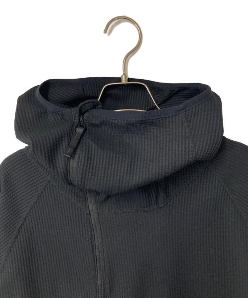 meanswhile（ミーンズワイル）meanswhile (ミーンズワイル) SOLOTEX Waffle Balaclava Hoodie ブラック サイズ:03の古着・服飾アイテム