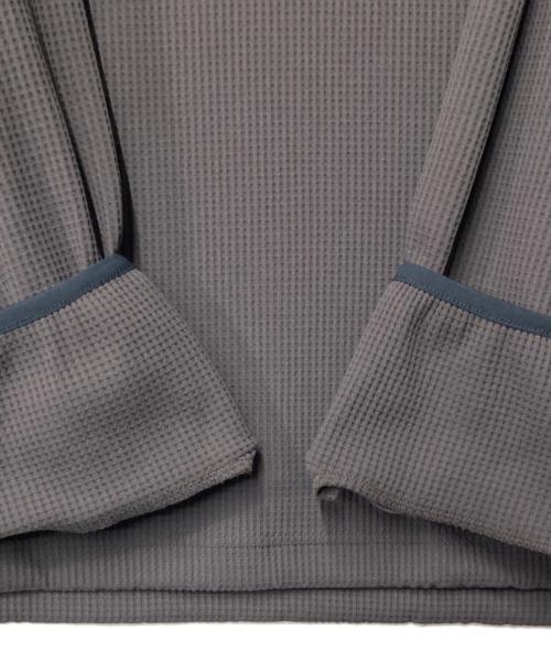 meanswhile（ミーンズワイル）meanswhile (ミーンズワイル) SOLOTEX Waffle Balaclava Hoodie グレー サイズ:03の古着・服飾アイテム