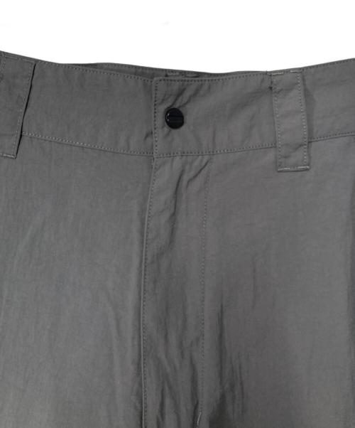 meanswhile（ミーンズワイル）meanswhile (ミーンズワイル) Nylon Luggage Cargo PT グレー サイズ:3の古着・服飾アイテム