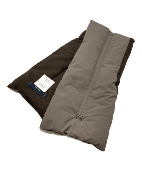 meanswhile（ミーンズワイル）meanswhile (ミーンズワイル) Wrap Down Muffler ブラウンの古着・服飾アイテム