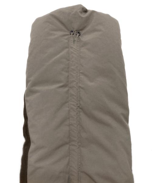 meanswhile（ミーンズワイル）meanswhile (ミーンズワイル) Wrap Down Muffler ブラウンの古着・服飾アイテム