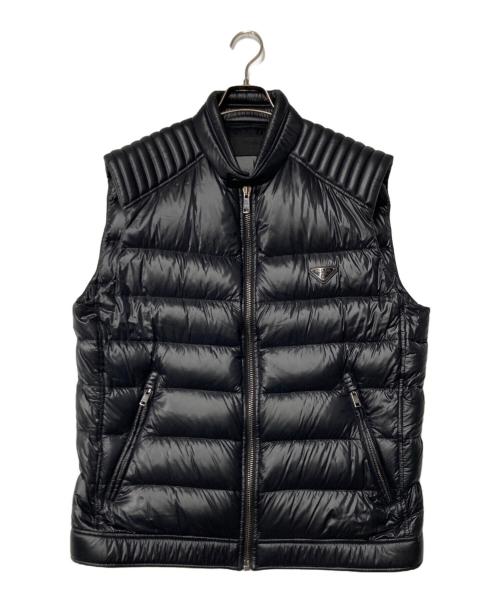 PRADA（プラダ）PRADA (プラダ) ロゴプレート ナイロンダウンベスト ブラック サイズ:54の古着・服飾アイテム