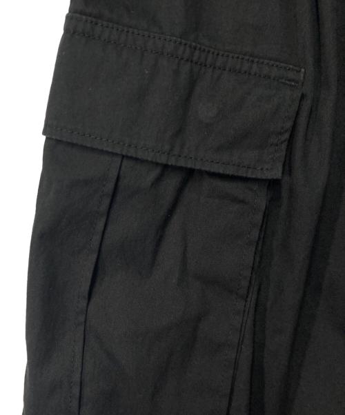 HYKE（ハイク）HYKE (ハイク) N/C TYPE M-51 SHELL PANTS ブラック サイズ:4 X-LARGEの古着・服飾アイテム