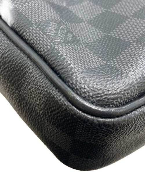 LOUIS VUITTON（ルイ ヴィトン）LOUIS VUITTON (ルイ ヴィトン) ダミエ ポルト ドキュマン ヴォワヤージュ PM ブラックの古着・服飾アイテム