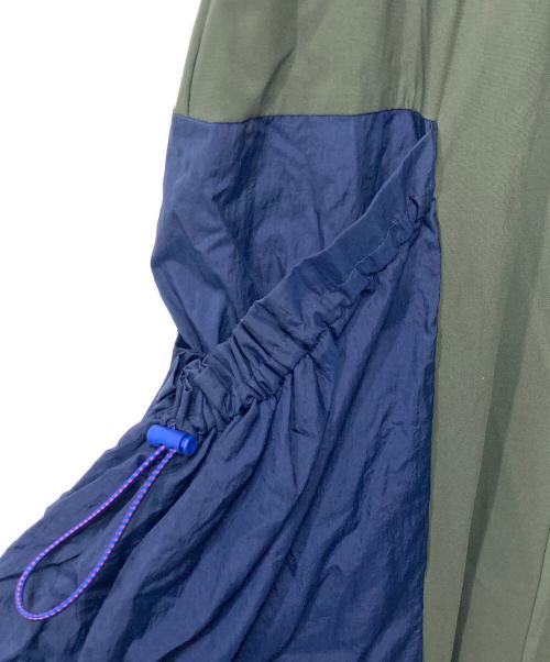 UN3D.（アンスリード）UN3D. (アンスリード) サイドギャザーポケットワンピース グリーン×ネイビー サイズ:38の古着・服飾アイテム