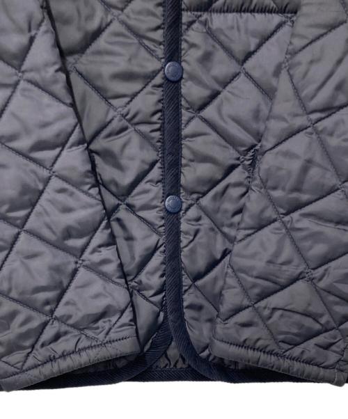 LAVENHAM（ラベンハム）LAVENHAM (ラベンハム) フーデットキルティングジャケット ネイビー サイズ:38の古着・服飾アイテム