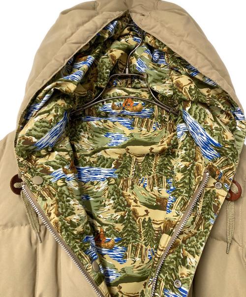 stussy（ステューシー）stussy (ステューシー) リバーシブルダウンジャケット ベージュ×グリーン サイズ:Mの古着・服飾アイテム