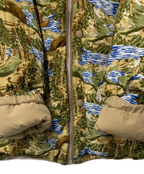 stussy（ステューシー）stussy (ステューシー) リバーシブルダウンジャケット ベージュ×グリーン サイズ:Mの古着・服飾アイテム