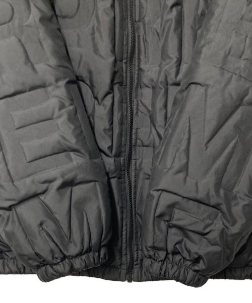 SUPREME（シュプリーム）Supreme (シュプリーム) Bonded Logo Puffy Jacket ブラック サイズ:Ｍの古着・服飾アイテム