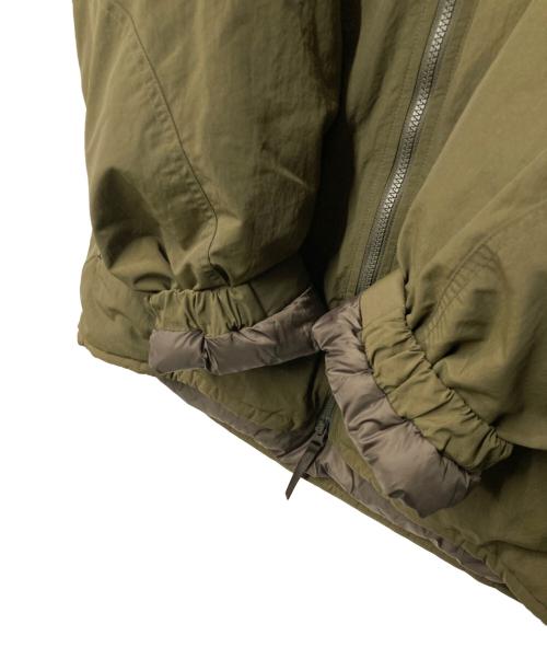NANGA（ナンガ）NANGA (ナンガ) FREAK'S STORE (フリークスストア) 別注 HOODIE DOWN JKT オリーブ サイズ:Ｍの古着・服飾アイテム