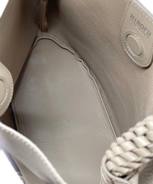 HIROFU（ヒロフ）HIROFU (ヒロフ) ハンドバッグ ベージュの古着・服飾アイテム