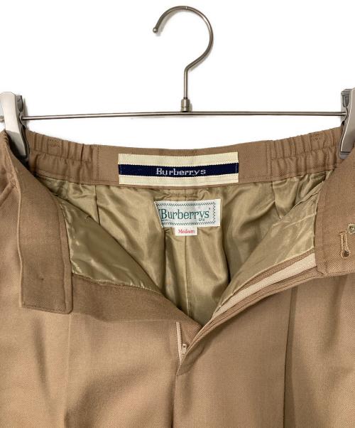 Burberry's（バーバリー）Burberry's (バーバリーズ) ホース刺繍2タックパンツ ベージュ サイズ:Mの古着・服飾アイテム