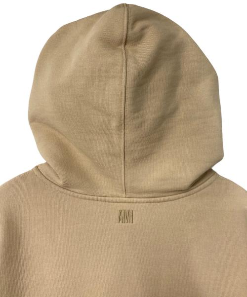 AMI Alexandre Mattiussi（アミアレクサンドルマテュッシ）AMI Alexandre Mattiussi (アミアレクサンドルマテュッシ) ハートロゴプルオーバーパーカー ベージュ サイズ:XSの古着・服飾アイテム