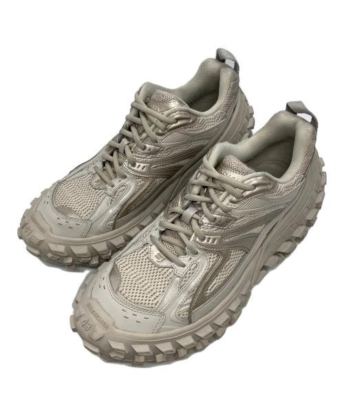 BALENCIAGA（バレンシアガ）BALENCIAGA (バレンシアガ) DEFENDER BOUNCER SNEAKER ベージュ サイズ:EUR43/UK9/USA10/JP28.5の古着・服飾アイテム