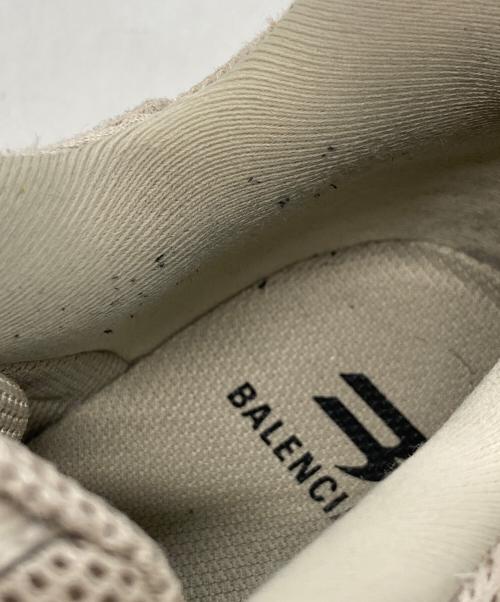 BALENCIAGA（バレンシアガ）BALENCIAGA (バレンシアガ) DEFENDER BOUNCER SNEAKER ベージュ サイズ:EUR43/UK9/USA10/JP28.5の古着・服飾アイテム