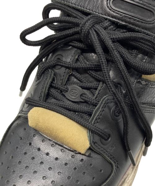 Maison Margiela（メゾンマルジェラ）Maison Margiela (メゾンマルジェラ) retro fit ダメージ加工厚底ロートップスニーカー ブラック サイズ:43の古着・服飾アイテム