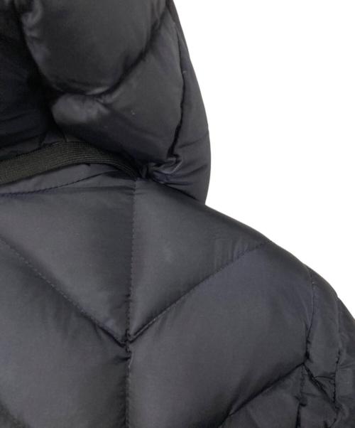 MONCLER（モンクレール）MONCLER (モンクレール) BERRIAT フーデッドダウンジャケット ネイビーの古着・服飾アイテム