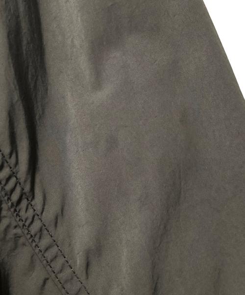 BEAUTY&YOUTH（ビューティーアンドユース）BEAUTY&YOUTH (ビューティーアンドユース) LOFTECH ナイロン MA-1 ブルゾン グレー サイズ:Mの古着・服飾アイテム