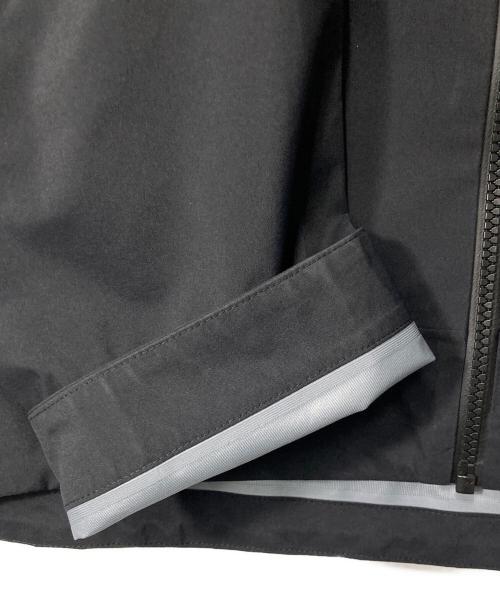 PALACE（パレス）PALACE (パレス) GORE-TEX 3L TEK JACKET ブラック サイズ:XLの古着・服飾アイテム