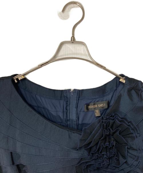 TADASHI SHOJI（タダシ ショージ）TADASHI SHOJI (タダシ ショージ) ティアード コサージュ ロングドレス ネイビー サイズ:12の古着・服飾アイテム