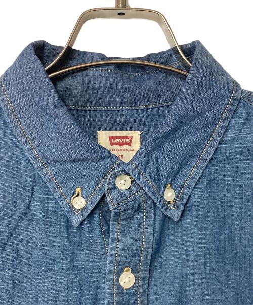 LEVI'S（リーバイス）LEVI'S (リーバイス) 別注SMU LS ZANDT CROPPED SHIRT インディゴ サイズ:XS 未使用品の古着・服飾アイテム