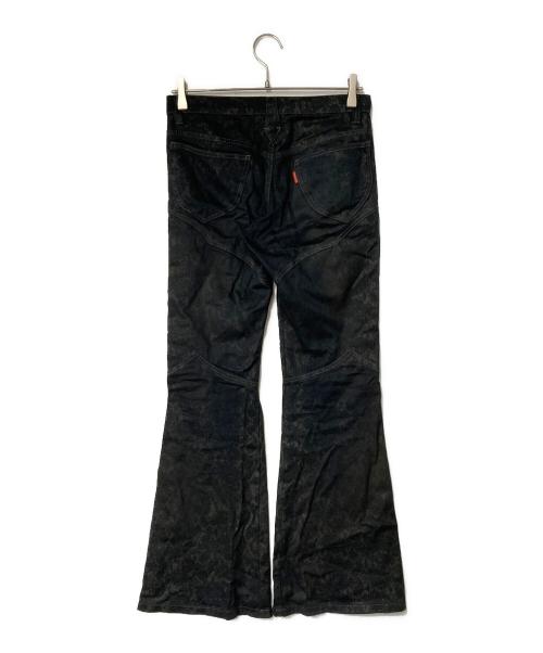 TORNADO MART（トルネードマート）TORNADO MART (トルネードマート) パイソン柄ブーツカットパンツ ブラック サイズ:Sの古着・服飾アイテム