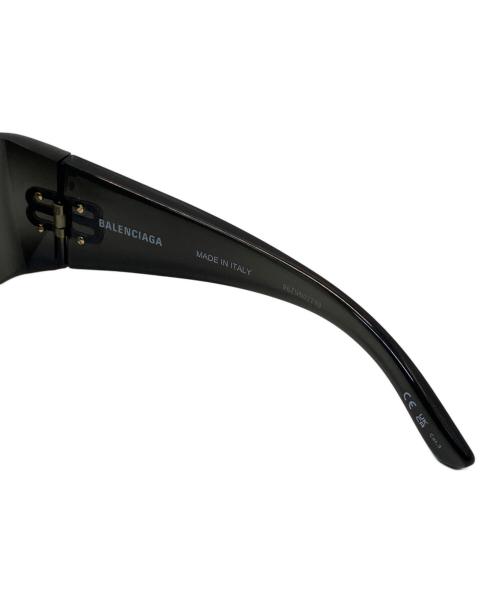 BALENCIAGA（バレンシアガ）BALENCIAGA (バレンシアガ) アワーグラスマスク サングラス ブラック サイズ:99□01-120の古着・服飾アイテム