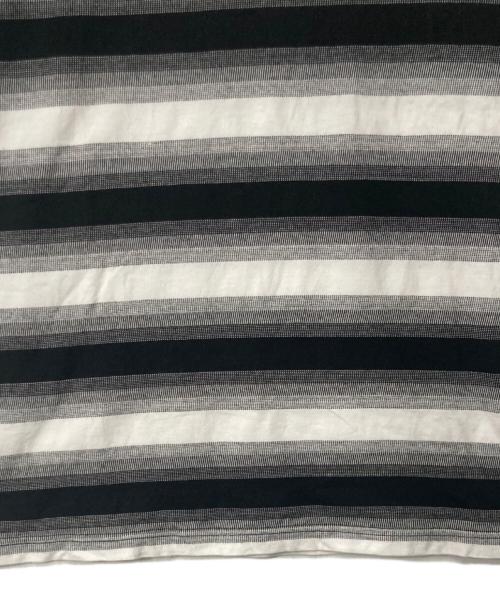 SUPREME（シュプリーム）SUPREME (シュプリーム) Gradient Striped S/S TOP ホワイト×ブラック サイズ:Sの古着・服飾アイテム
