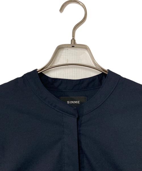 SINME（シンメ）SINME (シンメ) バンドカラーボリュームシャツ プルオーバーシャツ ネイビー サイズ:Mの古着・服飾アイテム