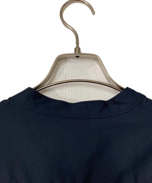 SINME（シンメ）SINME (シンメ) バンドカラーボリュームシャツ プルオーバーシャツ ネイビー サイズ:Mの古着・服飾アイテム