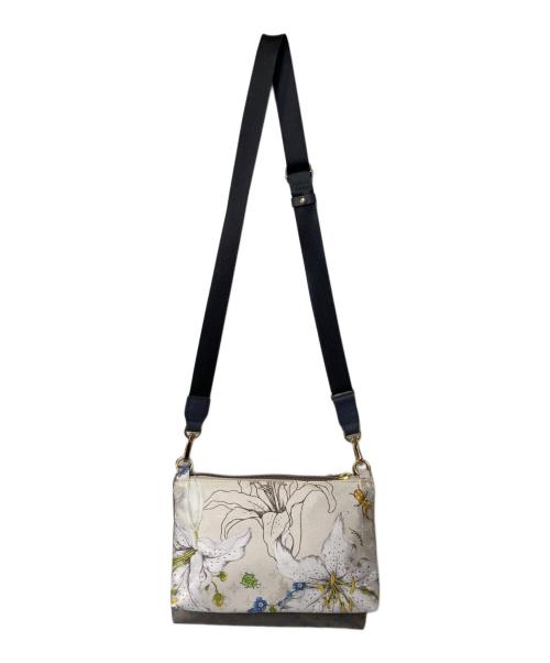 russet（ラシット）russet (ラシット) ナイロンJQセットショルダー バッグ グレー×アイボリーの古着・服飾アイテム