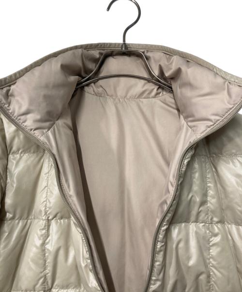 MONCLER（モンクレール）MONCLER (モンクレール) リバーシブルダウンコート ベージュ サイズ:2の古着・服飾アイテム